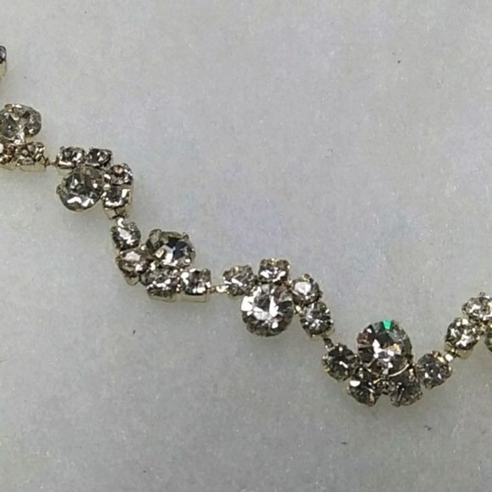 Beautiful rhinestone‎ necklace - Picture 2 of 3